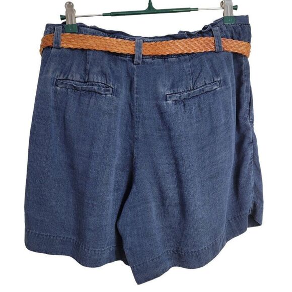 Banana Republic Paperbag Shorts (Size 4) - Picture 2 of 4